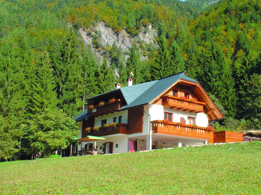 Agriturismo Prati Oitzinger Valbruna Exterior photo